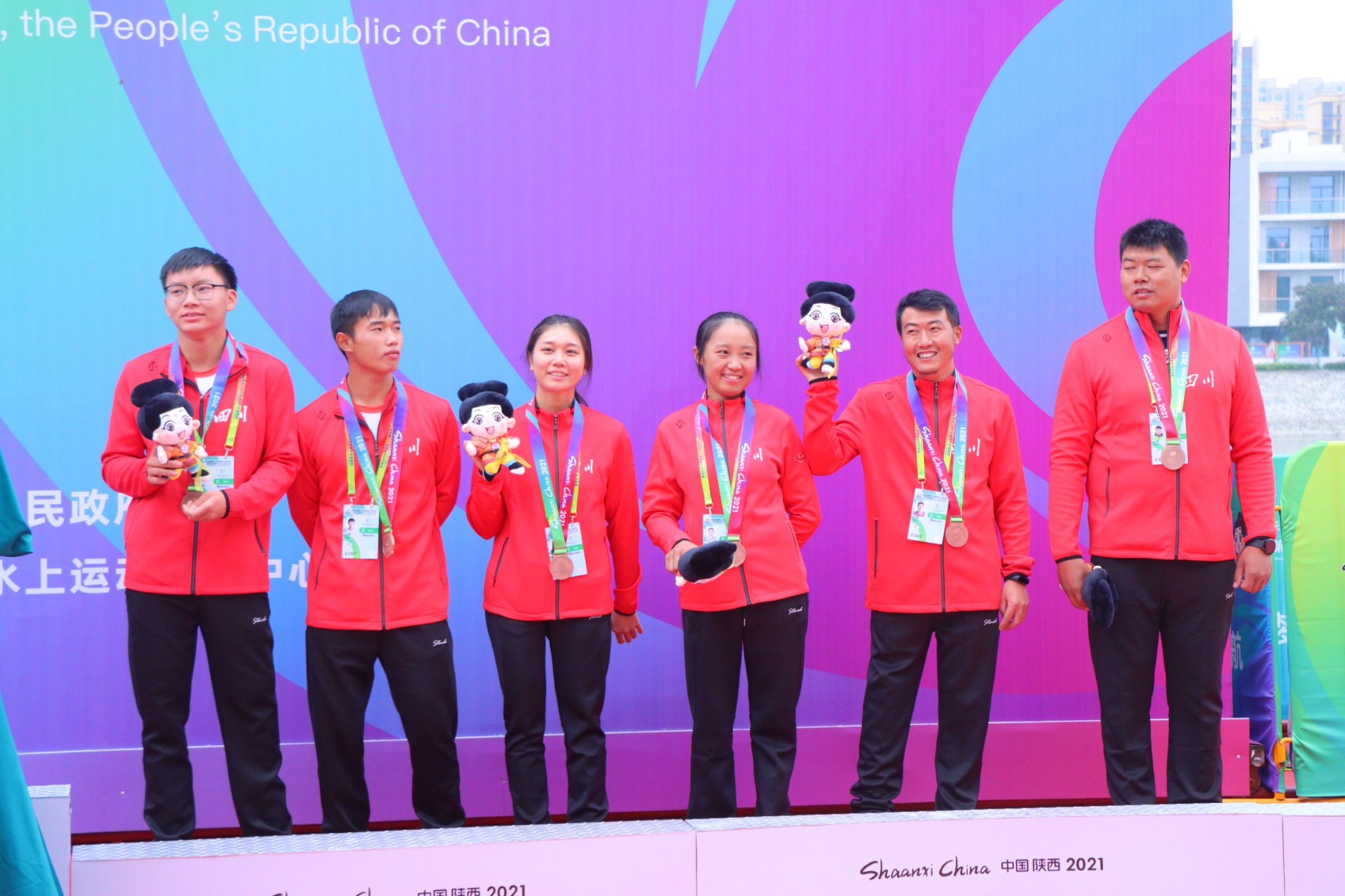 内江管理处员工参加中国第十一届残疾人运动会暨第八届特殊奥林匹克运动会并获得荣誉