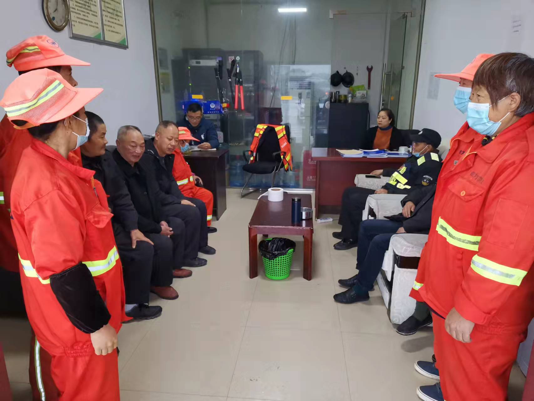 资阳管理处召开服务（停车）区疫情防控专题会