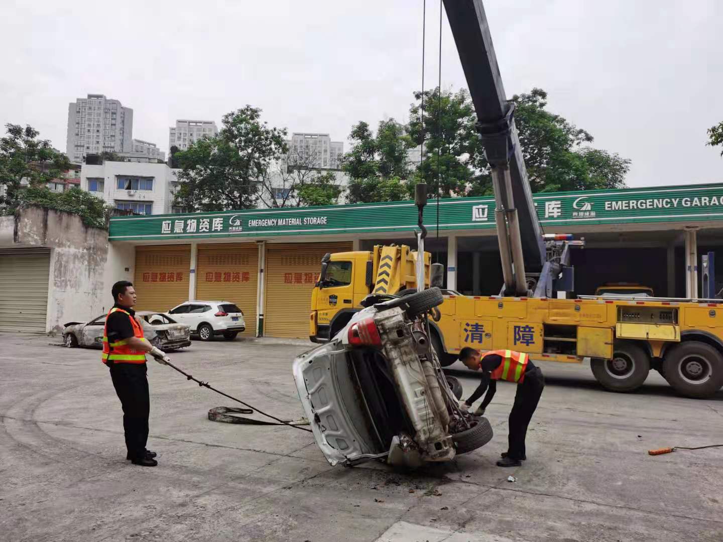 6.29+资阳管理处+施卿国+抓落实 勤苦练——资阳管理处扎实开展路产管护应急救援实操演练