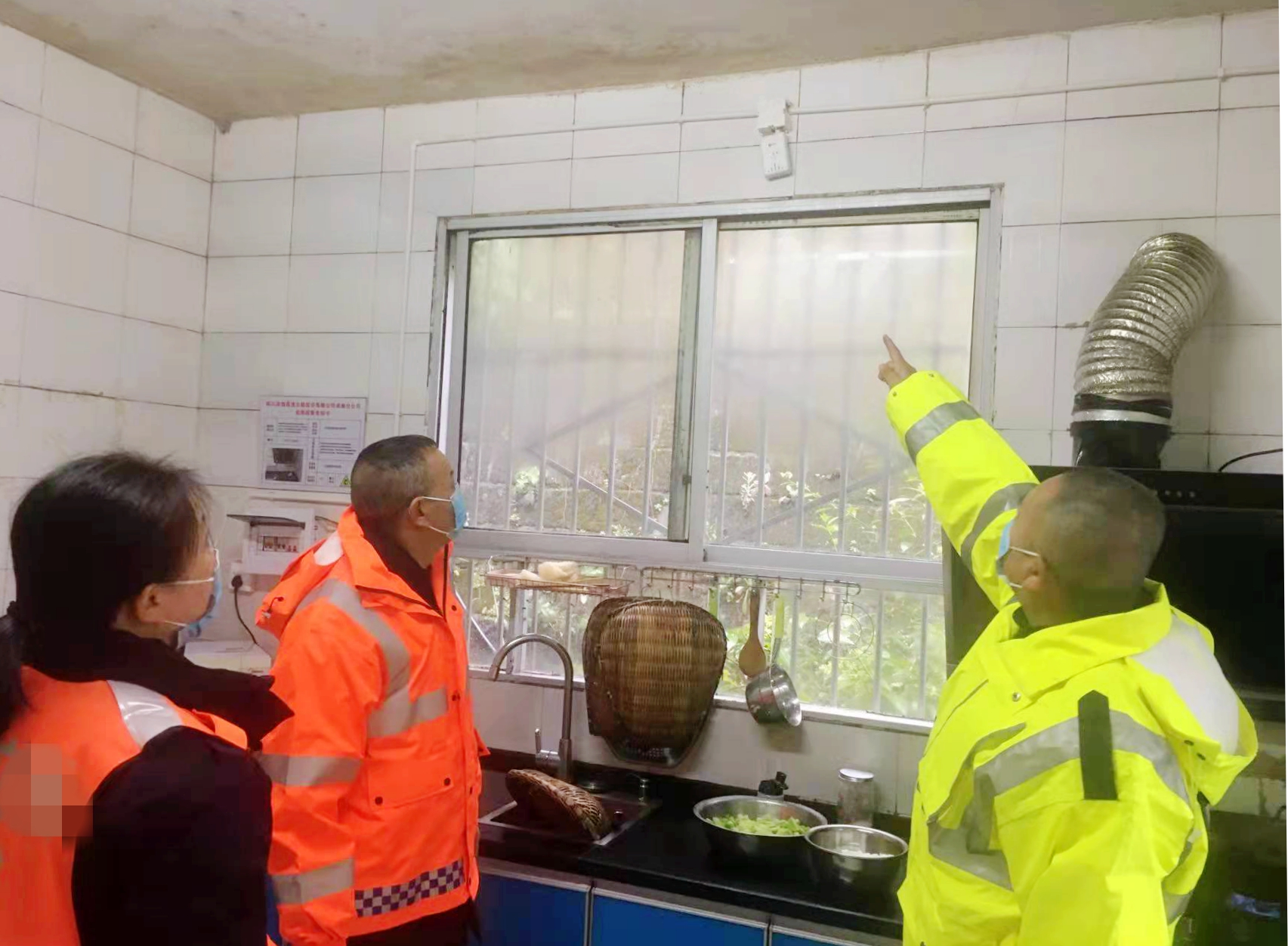 资阳管理处进行节前安全生产检查