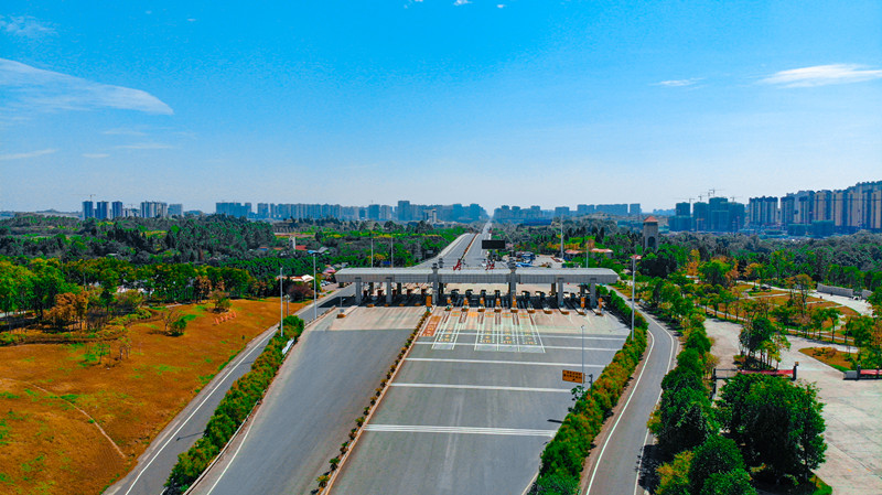 收费站秋景——四川成渝高速公路股份有限公司成渝分公司林海_副本