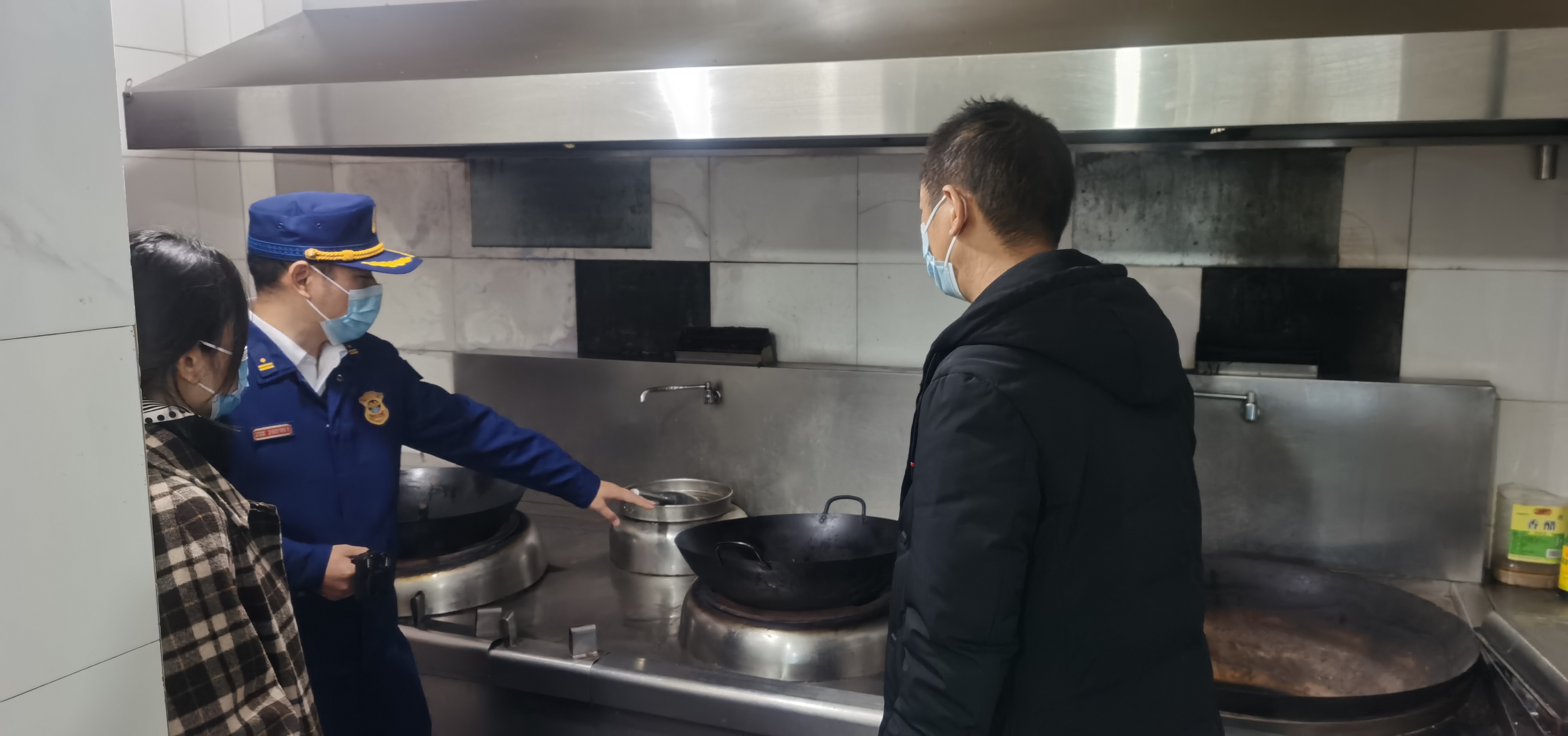 12.23+徐霞+资阳高新技术产业园区消防救援大队到资阳管理处开展消防安全检查