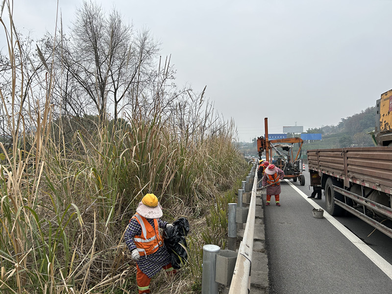 1.4+李林+资阳管理处积极备战年度养护管理工作交叉检查