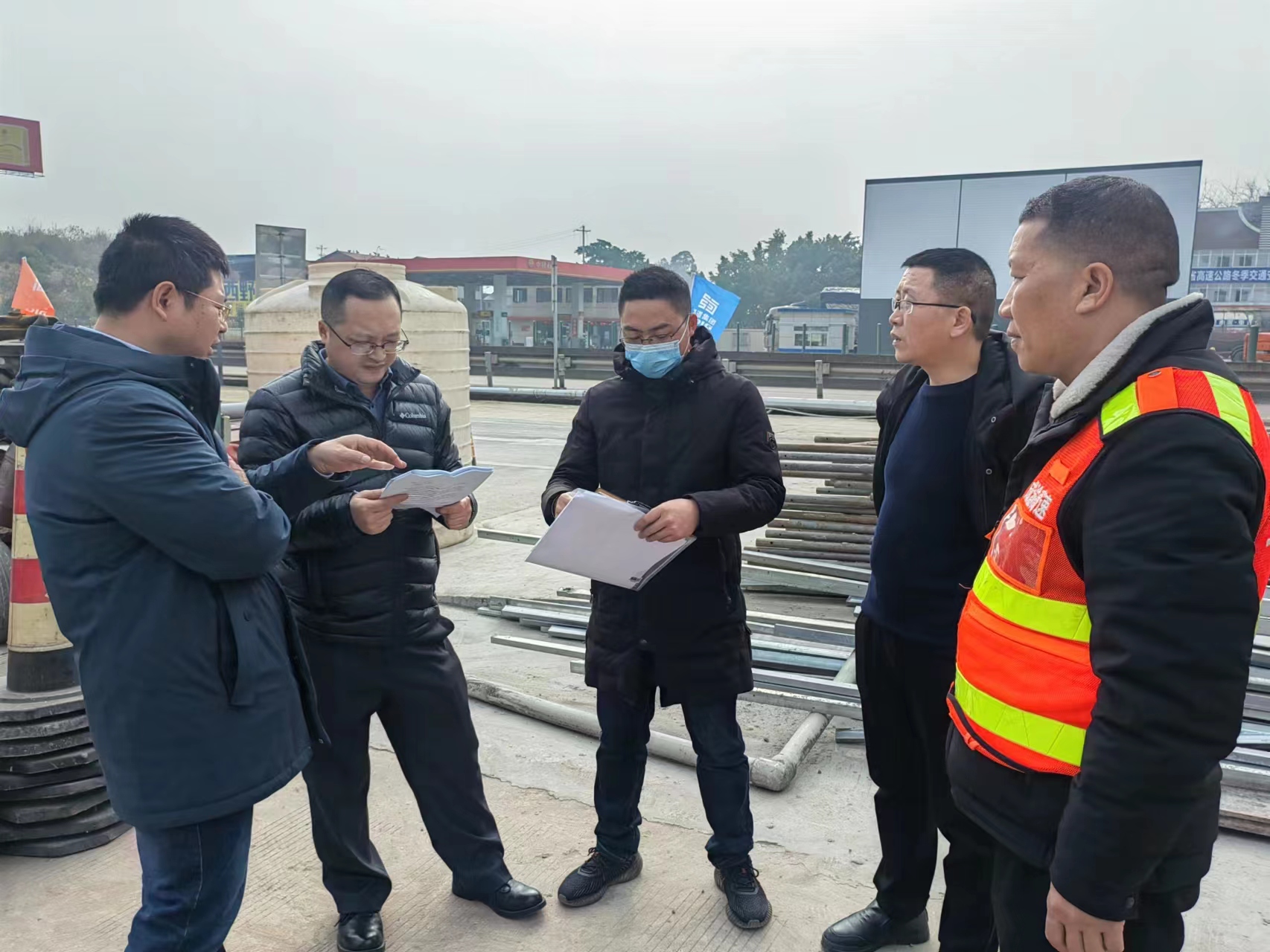 1.6+李林+资阳管理处实地踏勘资中停车区换电站建设项目输电管线穿越工程 1.6+李林+资阳管理处实地踏勘资中停车区换电站建设项目输电管线穿越工程