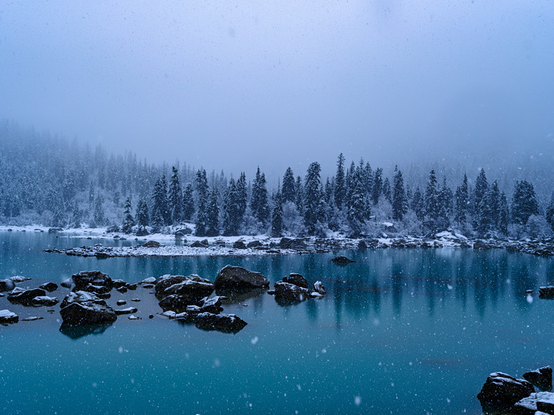 湖水—四川成渝高速公路股份有限公司成渝分公司雷雅君_副本
