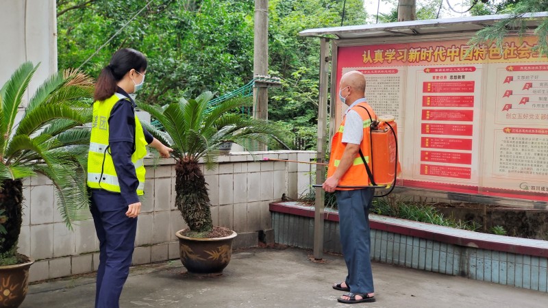 成渝高速椑木收费站多举措抓好环境保护工作