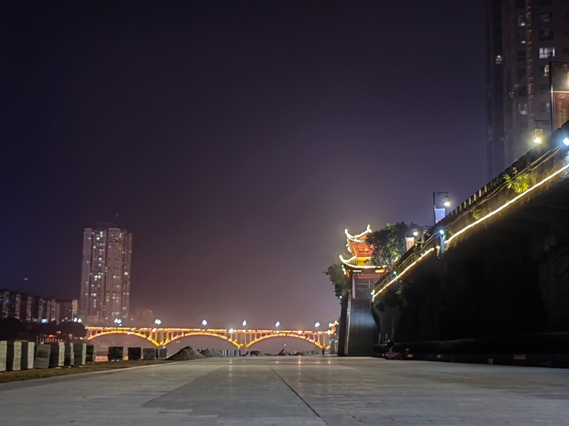 古城夜景+四川成渝高速公路股份有限公司成渝分公司资阳管理处+黄旭鹰