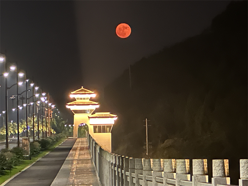 红月+四川成渝高速公路股份有限公司成渝分公司资阳管理处+雷鸣